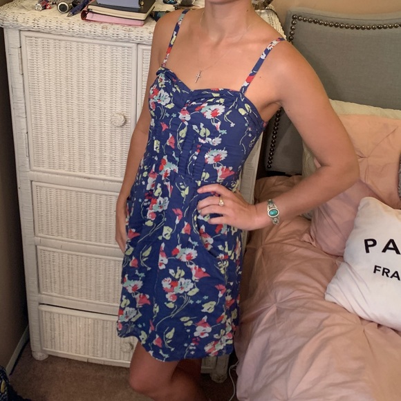American Eagle Outfitters Dresses & Skirts - American Eagle Floral Zip-Up Corset Top Mini Dress